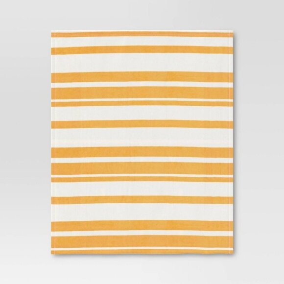 Target Room Essentials Printed‎ Plush Striped Throw Blanket Yellow Easter 2024 - Picture 3 of 8
